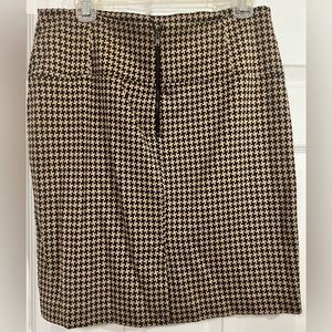New York and Company Used houndstooth brown and black skirt size 12